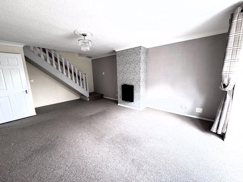3 bed house for sale in Briar Court, Ollerton , NG22  - Property Image 2