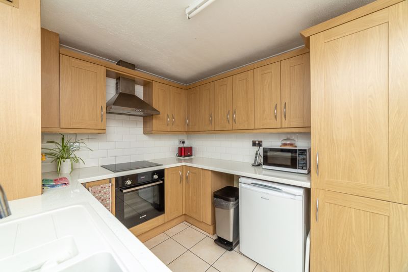 3 bed house for sale in Briar Court, Ollerton , NG22  - Property Image 5