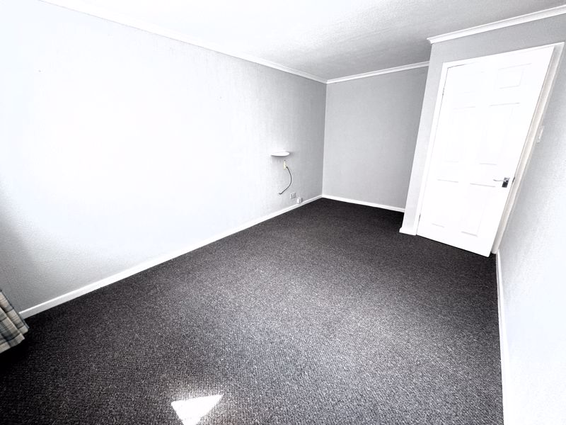 3 bed house for sale in Briar Court, Ollerton , NG22  - Property Image 9