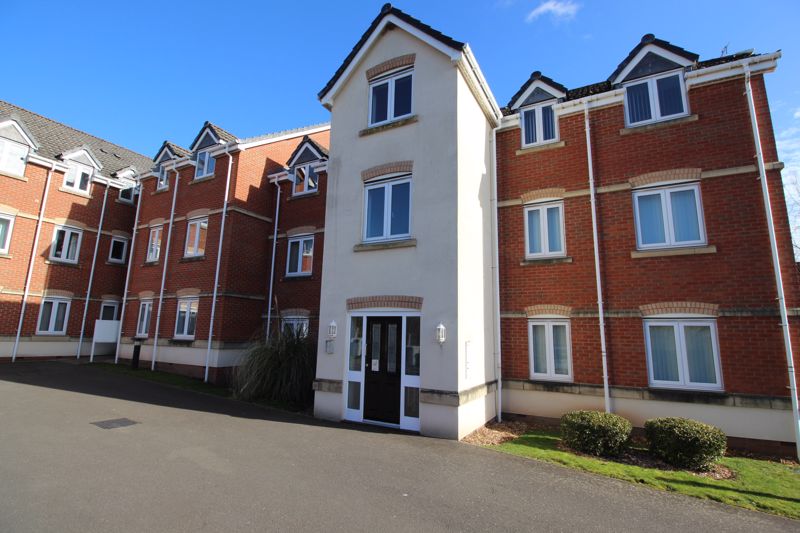 2 bed flat for sale in Trinity Road, Edwinstowe, NG21, NG21