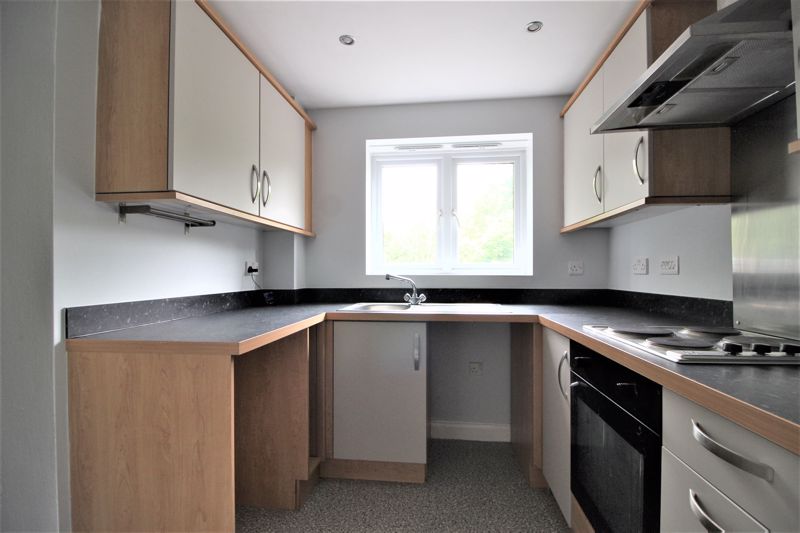 2 bed flat for sale in Trinity Road, Edwinstowe, NG21 8