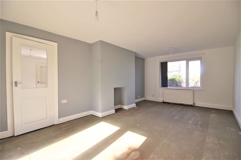 4 bed house for sale in The Markhams, New Ollerton, NG22  - Property Image 17