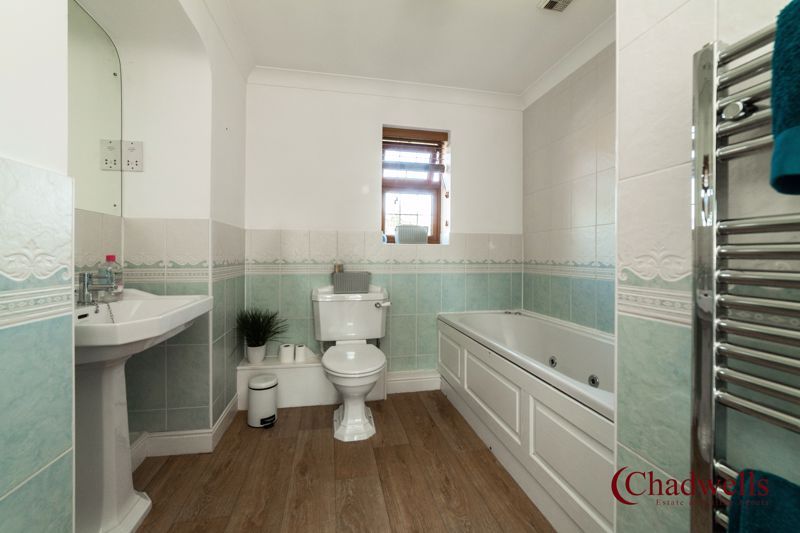 5 bed house for sale in Occupation Lane, Edwinstowe, NG21  - Property Image 17