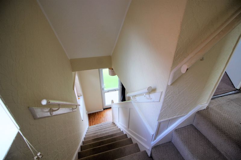 3 bed house for sale in Lansbury Road, Edwinstowe, NG21 10