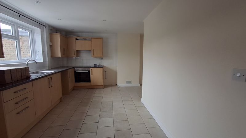 3 bed house to rent in Hallam Road, Ollerton, NG22  - Property Image 3