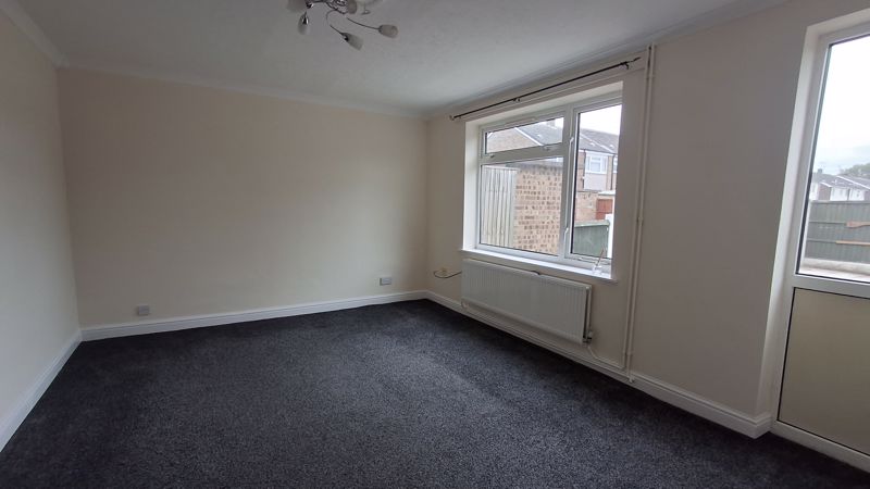 3 bed house to rent in Hallam Road, Ollerton, NG22 4