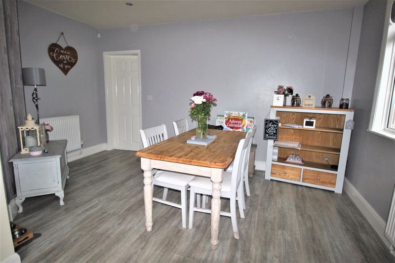 3 bed house to rent in Sycamore Road, New Ollerton, NG22  - Property Image 2