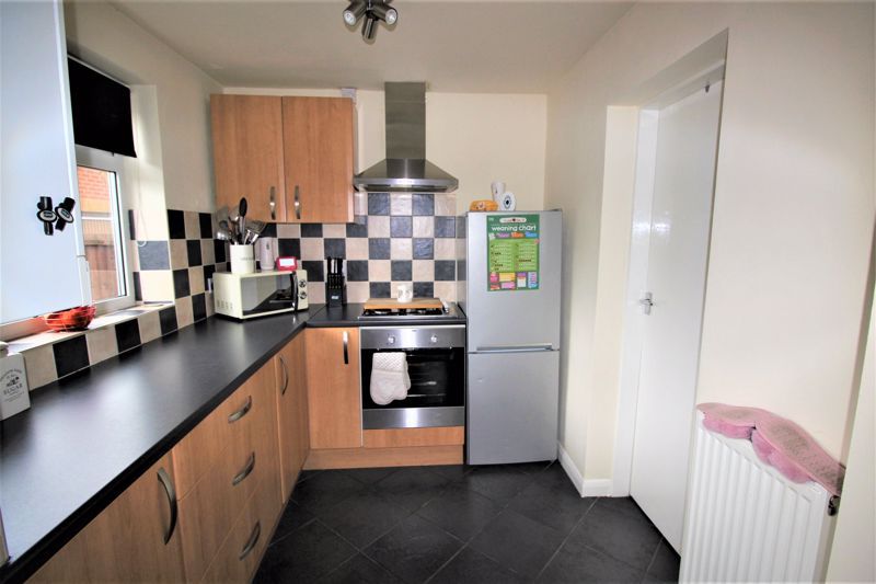 3 bed house to rent in Sycamore Road, New Ollerton, NG22  - Property Image 7