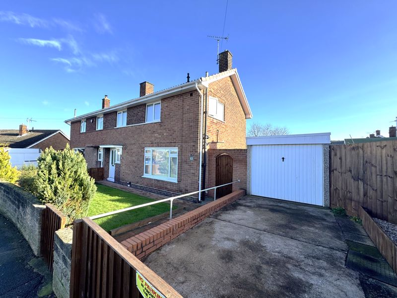 3 bed house for sale in Beardsley Road, Edwinstowe, NG21 1