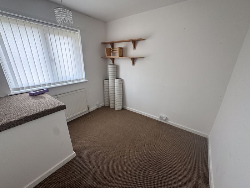3 bed house for sale in Beardsley Road, Edwinstowe, NG21 14