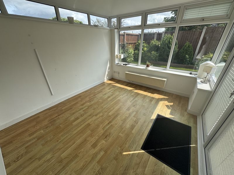 3 bed house for sale in Beardsley Road, Edwinstowe, NG21 8