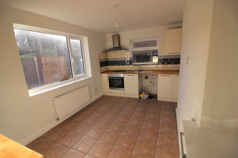 3 bed house to rent in Chestnut Drive, NEWARK, NG22  - Property Image 4
