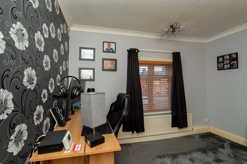 3 bed house for sale in Poplar Street, Ollerton, NG22 17