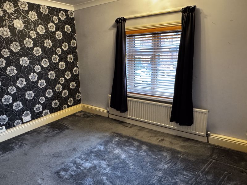 4 bed house for sale in Poplar Street, Ollerton, NG22 20