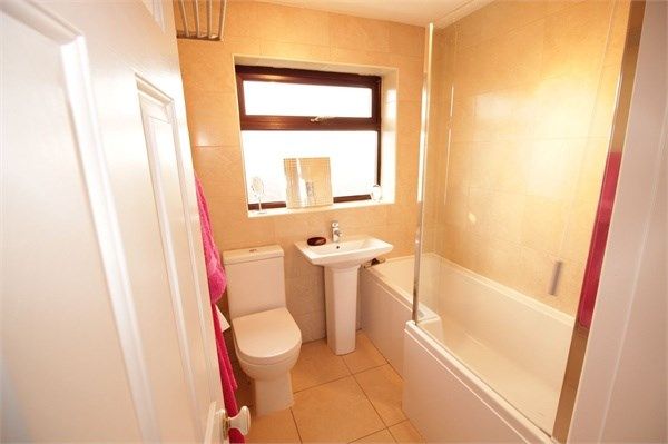 2 bed house to rent in Pinewood Avenue, Edwinstowe, NG21 7