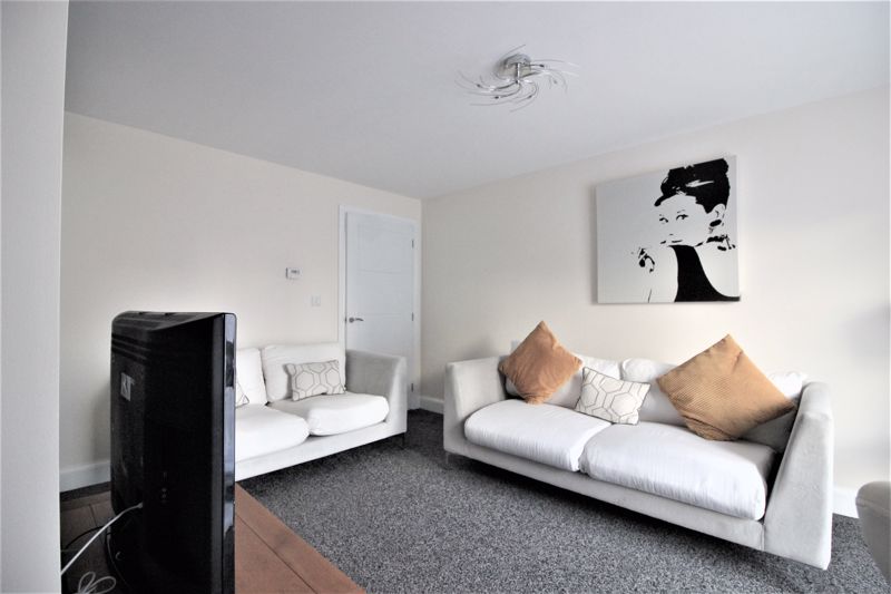 2 bed flat to rent in Freya Road, NEWARK, NG22  - Property Image 3