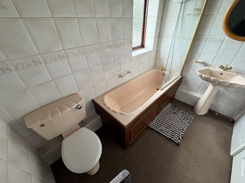 3 bed house for sale in Whitewater Road, Ollerton , NG22 8