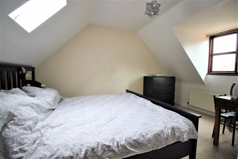 4 bed house for sale in Bowman Place, Wellow, NG22  - Property Image 5