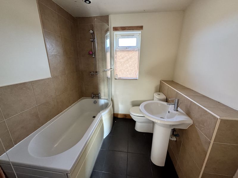 3 bed house to rent in Swinton Copse, Boughton, NG22 9