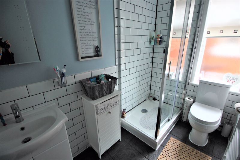 3 bed house for sale in Forest Road, New Ollerton, NG22 8
