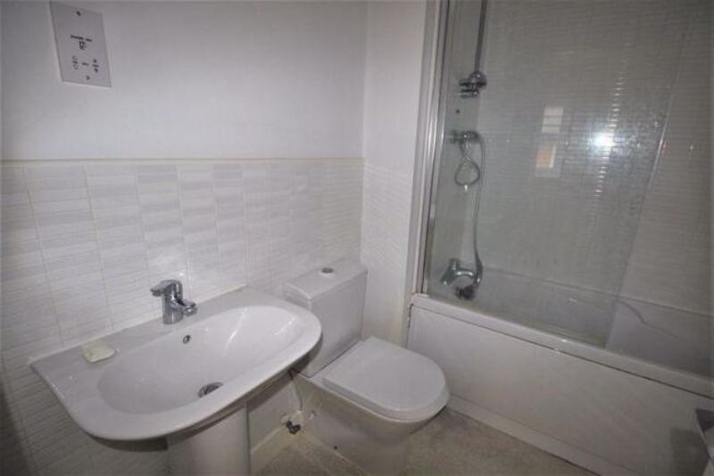 3 bed house to rent in The Hay Fields, Rainworth, NG21  - Property Image 6