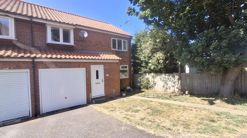 2 bed flat for sale in Church View, Ollerton, NG22, NG22