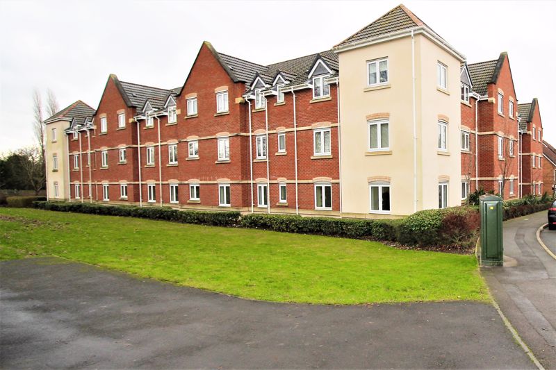 2 bed flat to rent in Trinity Road, Edwinstowe, NG21 1