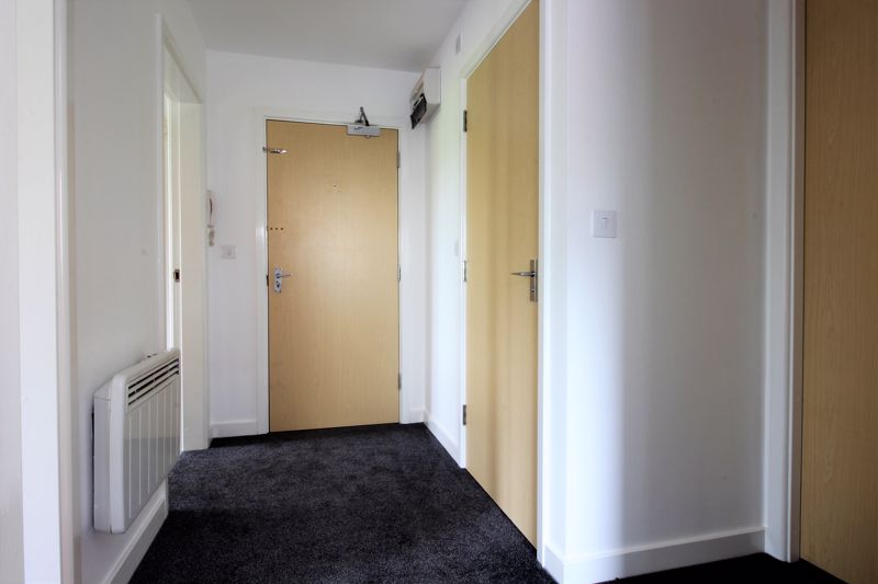 2 bed flat to rent in Trinity Road, Edwinstowe, NG21 3