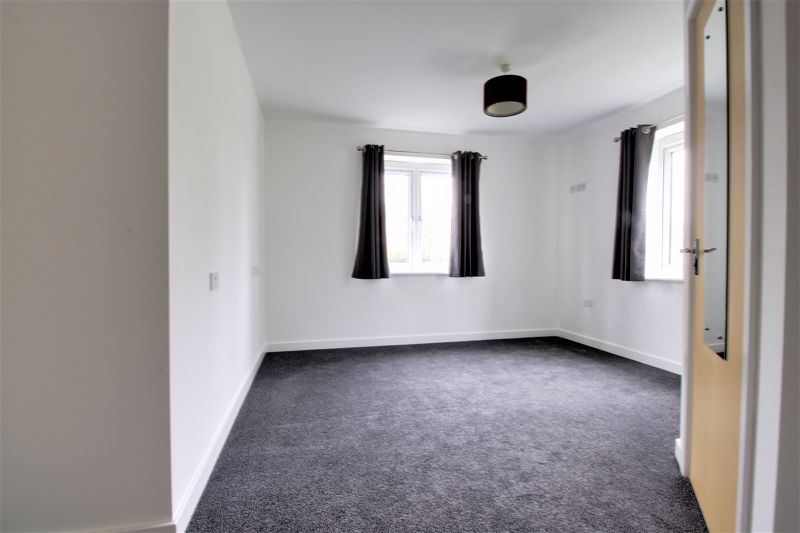 2 bed flat to rent in Trinity Road, Edwinstowe, NG21 7