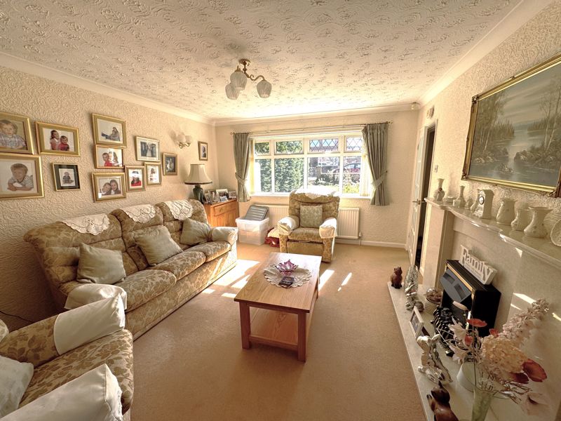 2 bed bungalow for sale in Griceson Close, Ollerton, NG22  - Property Image 3