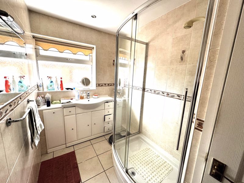 2 bed bungalow for sale in Griceson Close, Ollerton, NG22 9