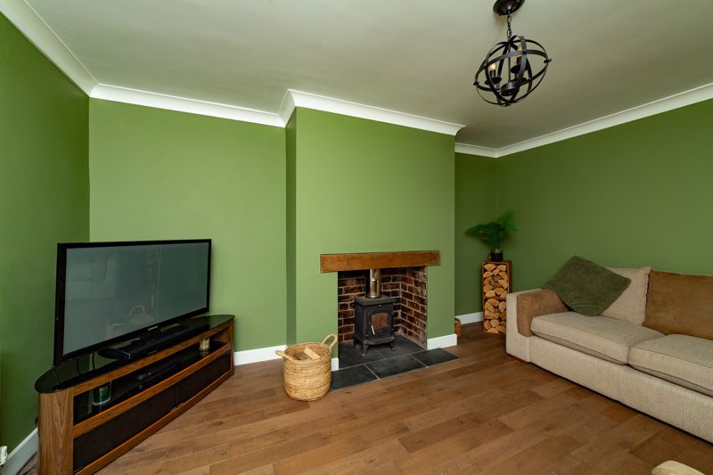 3 bed house for sale in Walesby Lane, Ollerton, NG22  - Property Image 3