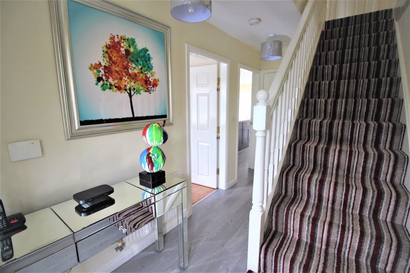 5 bed house for sale in Guylers Hill Drive, Clipstone Village, NG21  - Property Image 11
