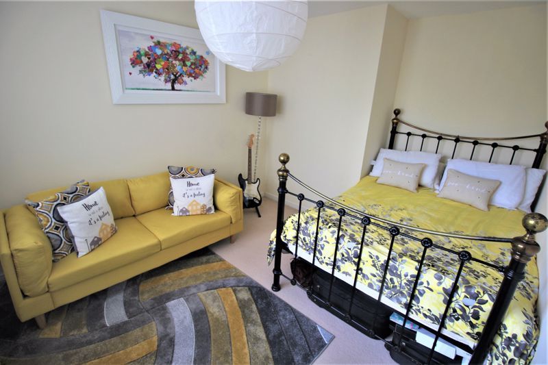 5 bed house for sale in Guylers Hill Drive, Clipstone Village, NG21  - Property Image 17
