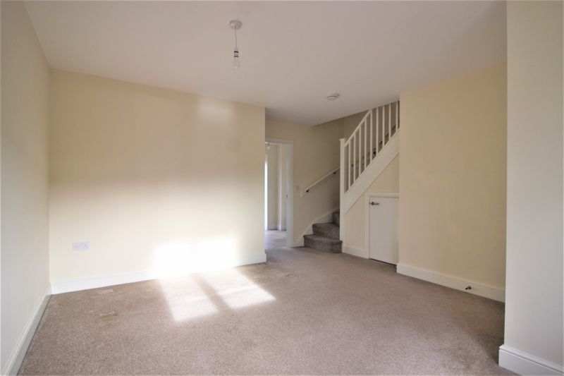 3 bed house to rent in Faraday Close, Newark, NG22  - Property Image 3