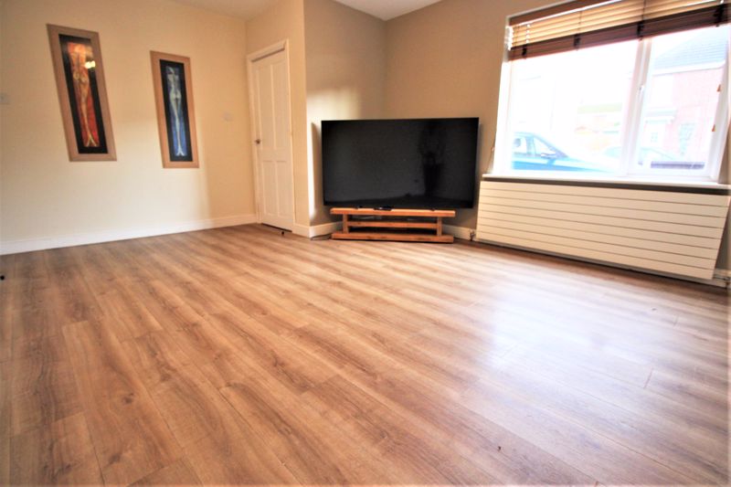 3 bed house for sale in Walesby Lane, New Ollerton, NG22  - Property Image 2