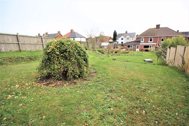 3 bed house for sale in Walesby Lane, New Ollerton, NG22  - Property Image 18