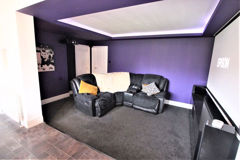 3 bed house for sale in Walesby Lane, New Ollerton, NG22  - Property Image 4