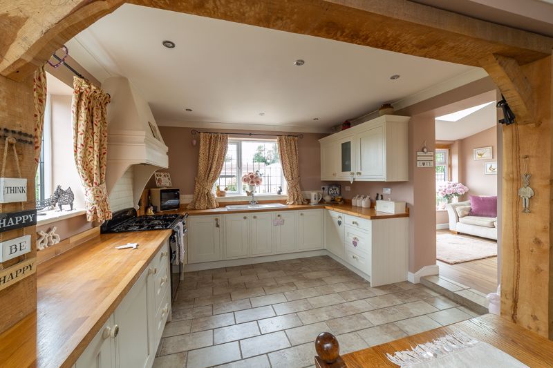 3 bed house for sale in New Hill, Walesby, NG22  - Property Image 3