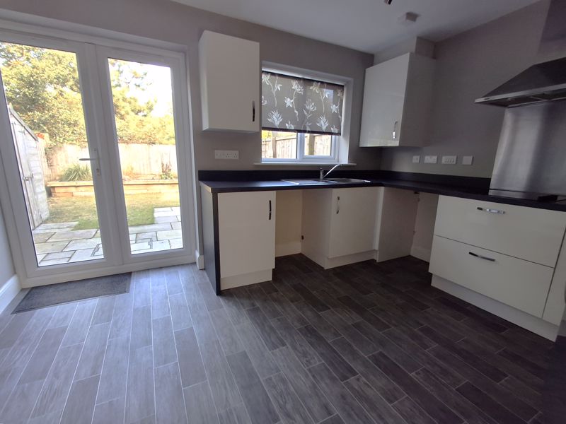 3 bed house to rent in Freya Road, Ollerton, NG22 8