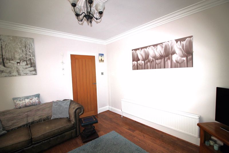 4 bed  for sale in Robin Hood Avenue, Mansfield, NG21 6