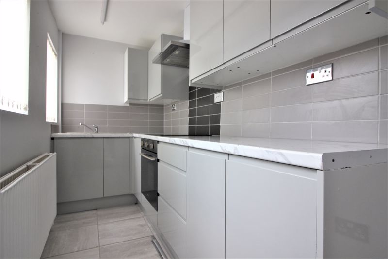 3 bed house to rent in Poplar Street, Ollerton, NG22  - Property Image 4