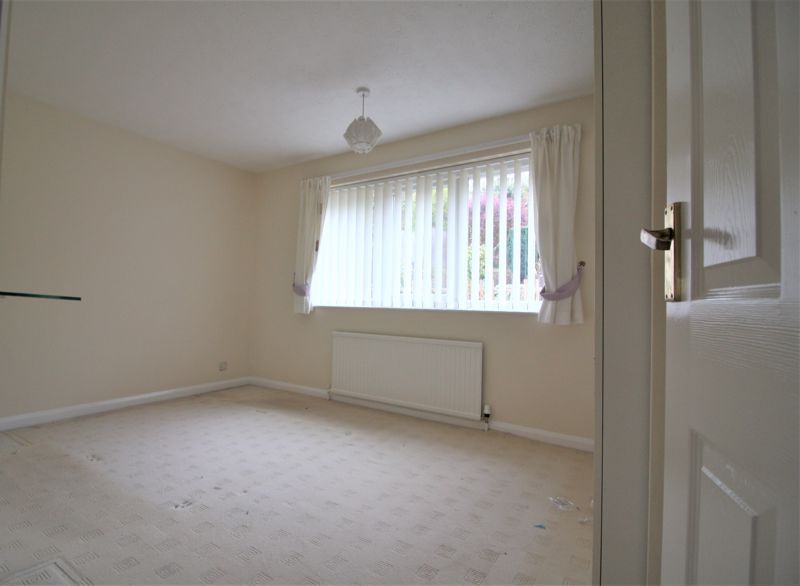 3 bed bungalow for sale in Kirton Park, Kirton, NG22 9