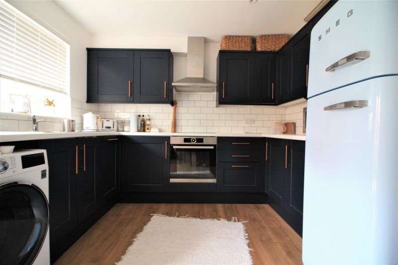 3 bed house for sale in Newark Road, New Ollerton, NG22 3