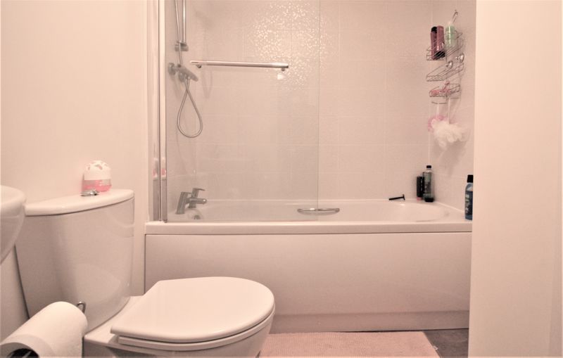 3 bed house for sale in Scarlet Way, Shirebrook, NG20  - Property Image 9