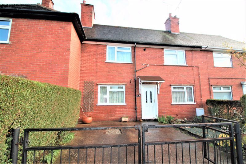 3 bed house for sale in First Avenue, Edwinstowe, NG21 1