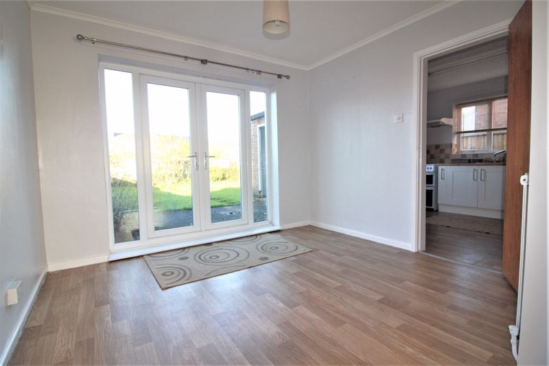 3 bed house for sale in Greenwood Crescent, Boughton, NG22  - Property Image 5