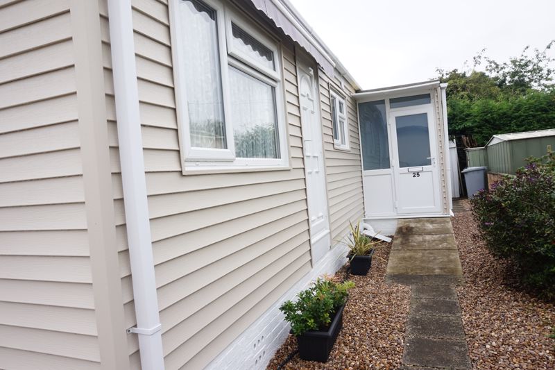 2 bed bungalow for sale in Sherwood Park, Walesby, NG22 16