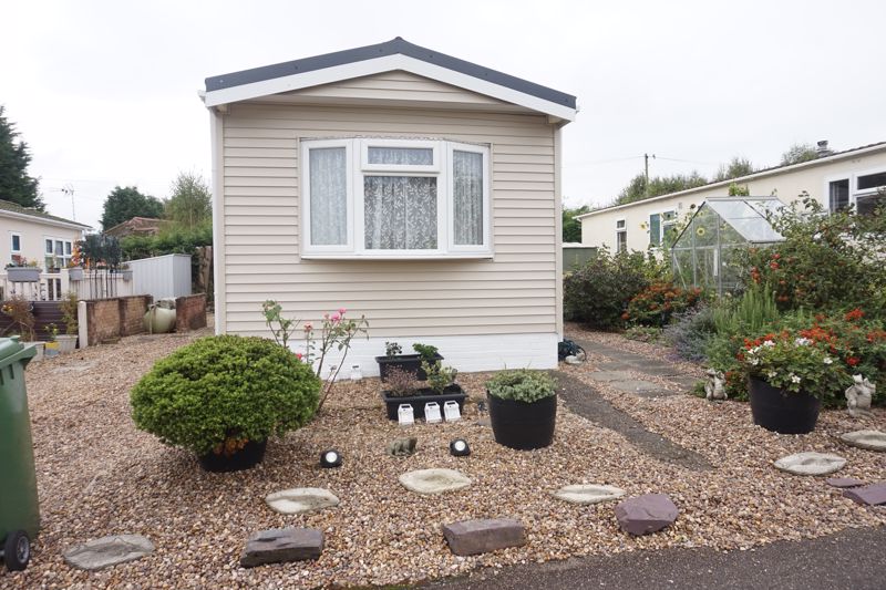 2 bed bungalow for sale in Sherwood Park, Walesby, NG22 16