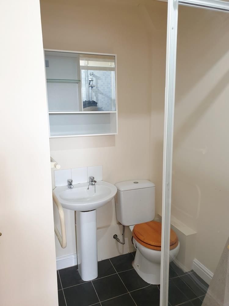 1 bed flat to rent in Ilkeston 2